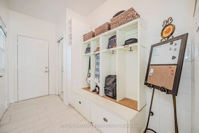 Additional image 17 of 5087 Forest Grove Cres