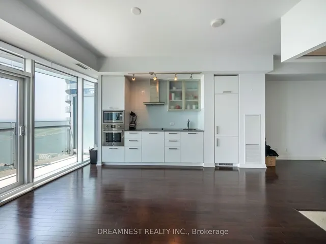 Additional image 10 of 14 York St Unit 4304