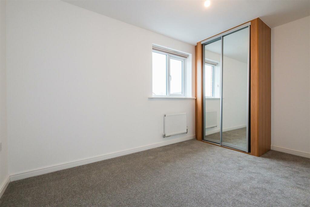 Additional image 7 of Northbeck Grange, Bradford, BD7