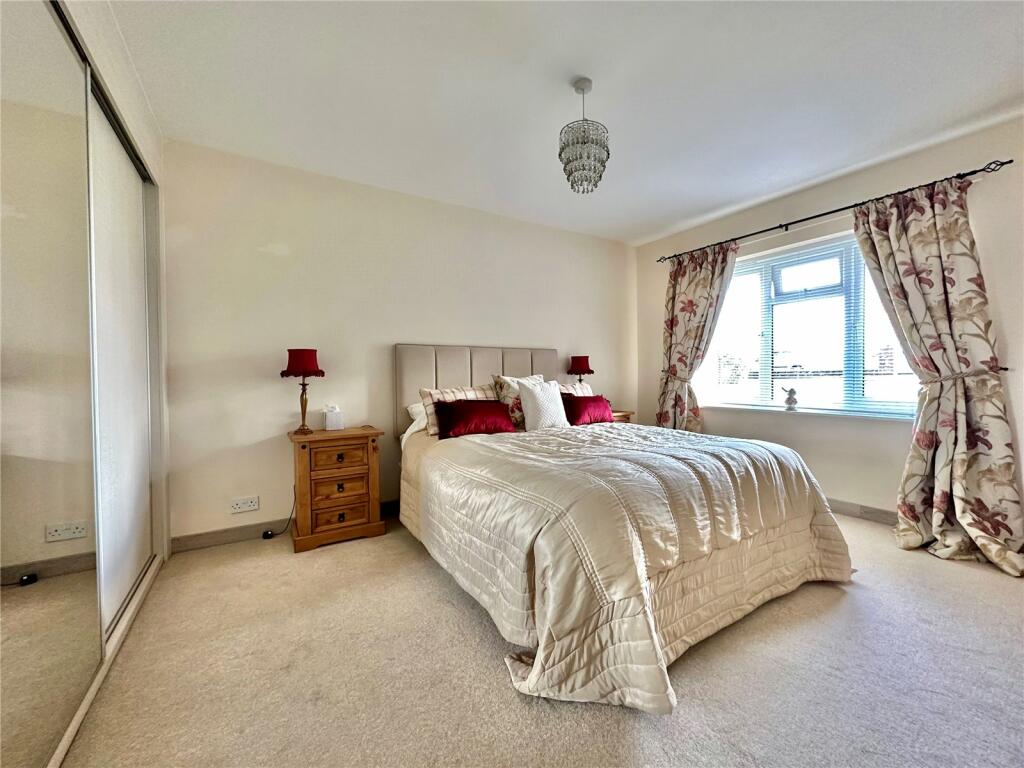 Additional image 4 of Chatsworth Gardens, Meads, Eastbourne, BN20