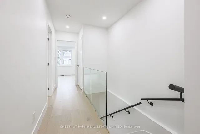 Additional image 18 of 212 Victor Ave