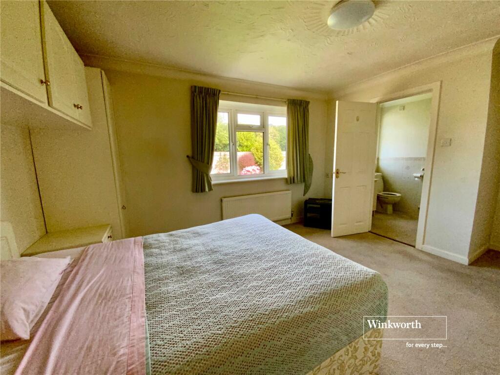 Additional image 9 of Bure Close, Friars Cliff, Christchurch, Dorset, BH23