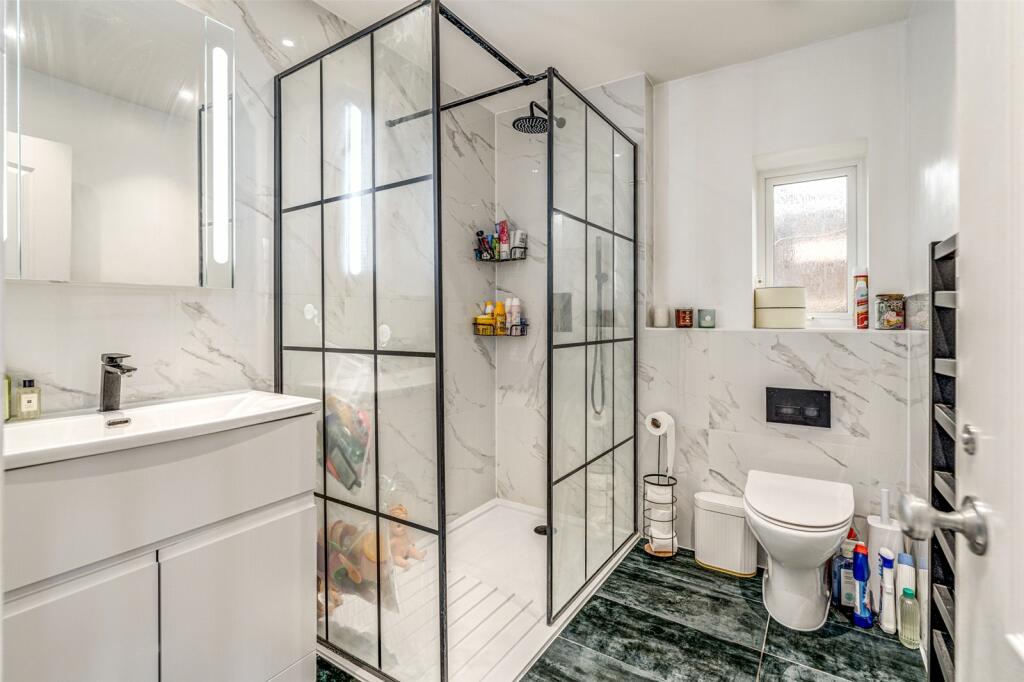 Additional image 5 of Wallace Avenue, Worthing, West Sussex, BN11