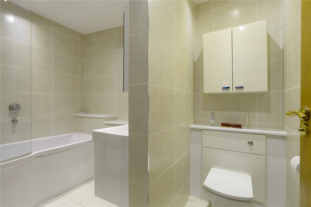 Additional image 11 of Lake Avenue, Poole, Dorset, BH15