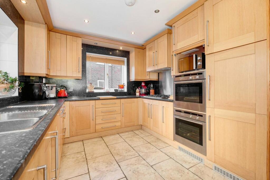 Additional image 22 of Victoria Drive, Eastbourne, BN20