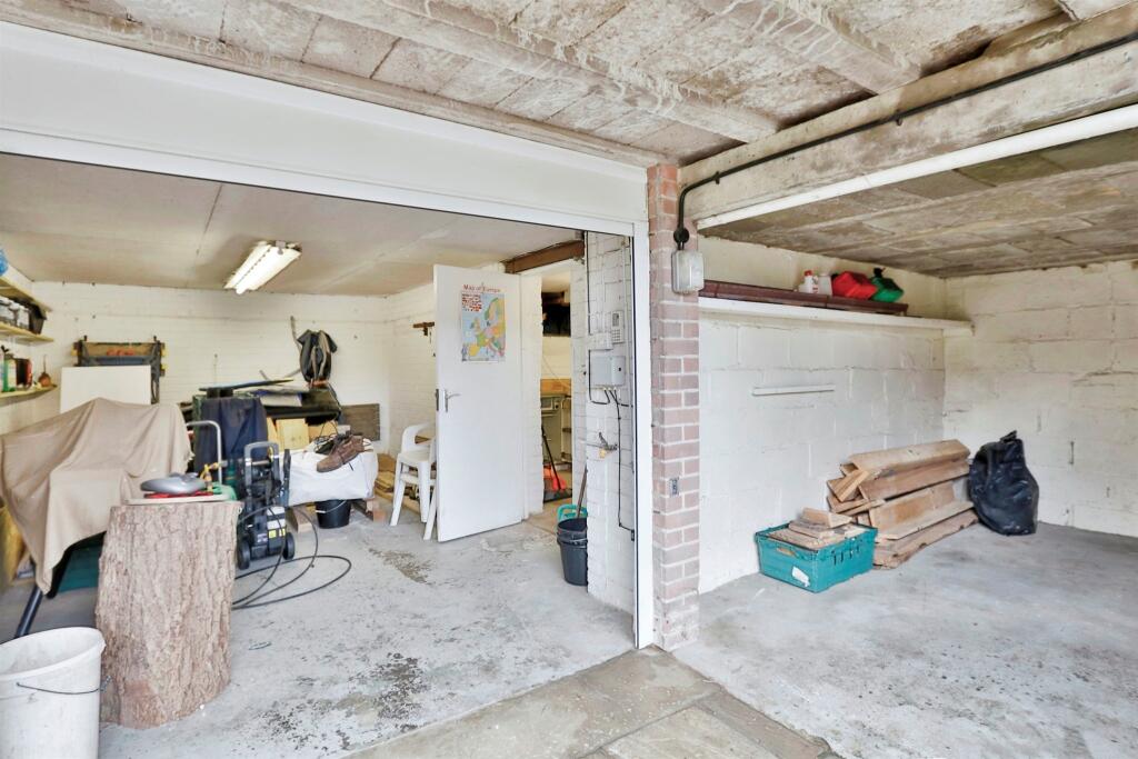 Additional image 16 of Upwey Avenue, Poole