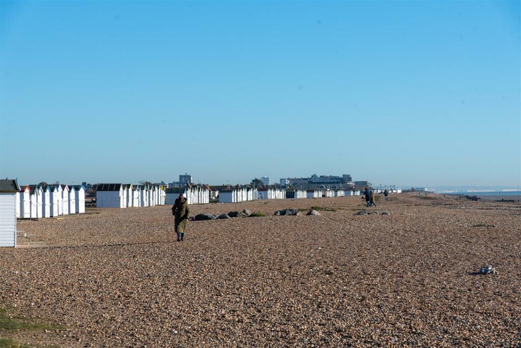 Additional image 50 of Marine Crescent, Goring-By-Sea, Worthing
