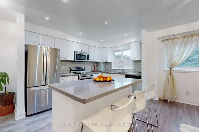 Additional image 9 of 3420 Kingston Rd Unit 5