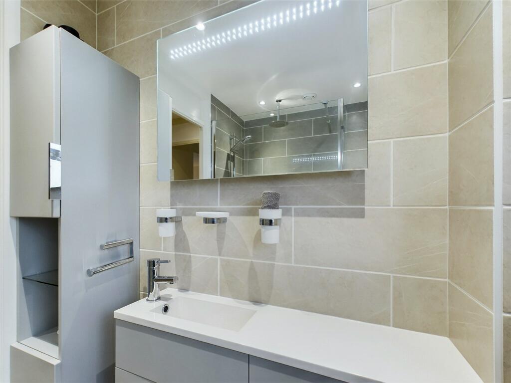 Additional image 19 of Pear Tree Close, Bransgore, Christchurch, Dorset, BH23
