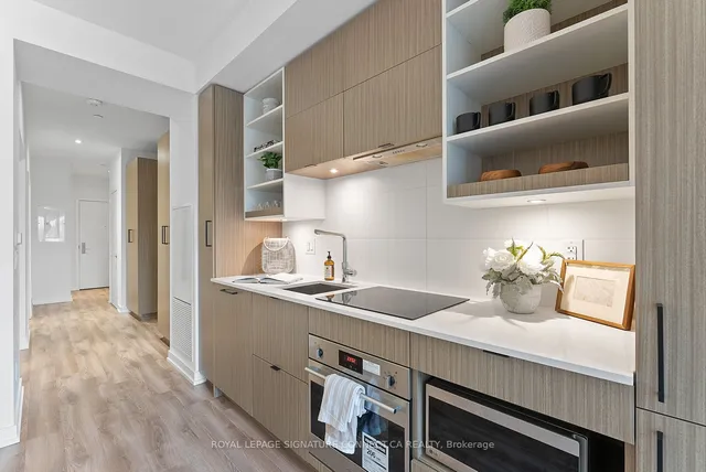 Additional image 15 of 20 Edward St Unit 517