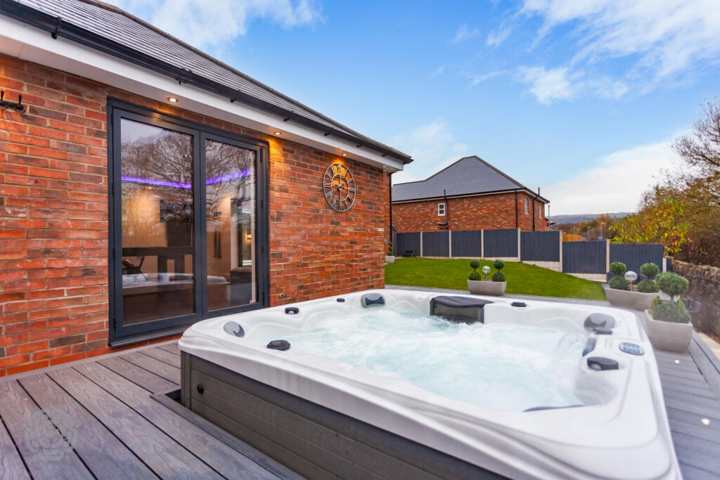 Additional image 42 of Lostock Hall Gardens, Lostock, Bolton, Greater Manchester, BL6 4GS