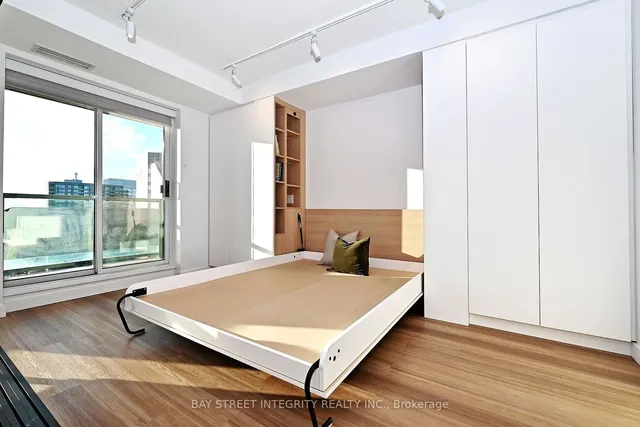 Additional image 22 of 22 Olive Ave Unit LPH01