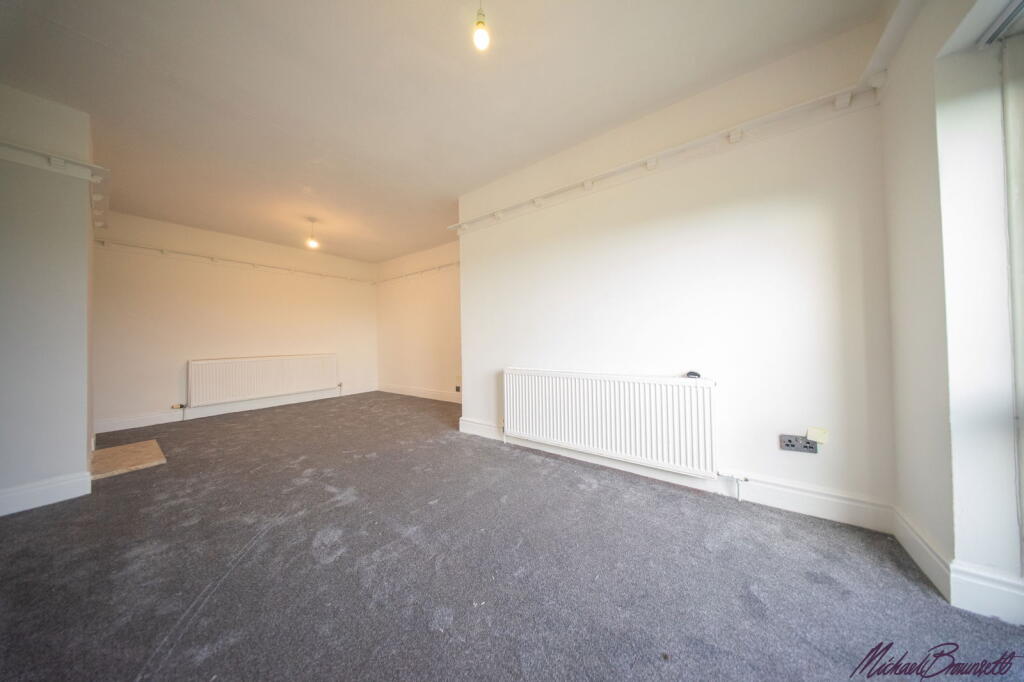 Additional image 5 of Hunsworth Lane, Cleckheaton, BD19 4DT