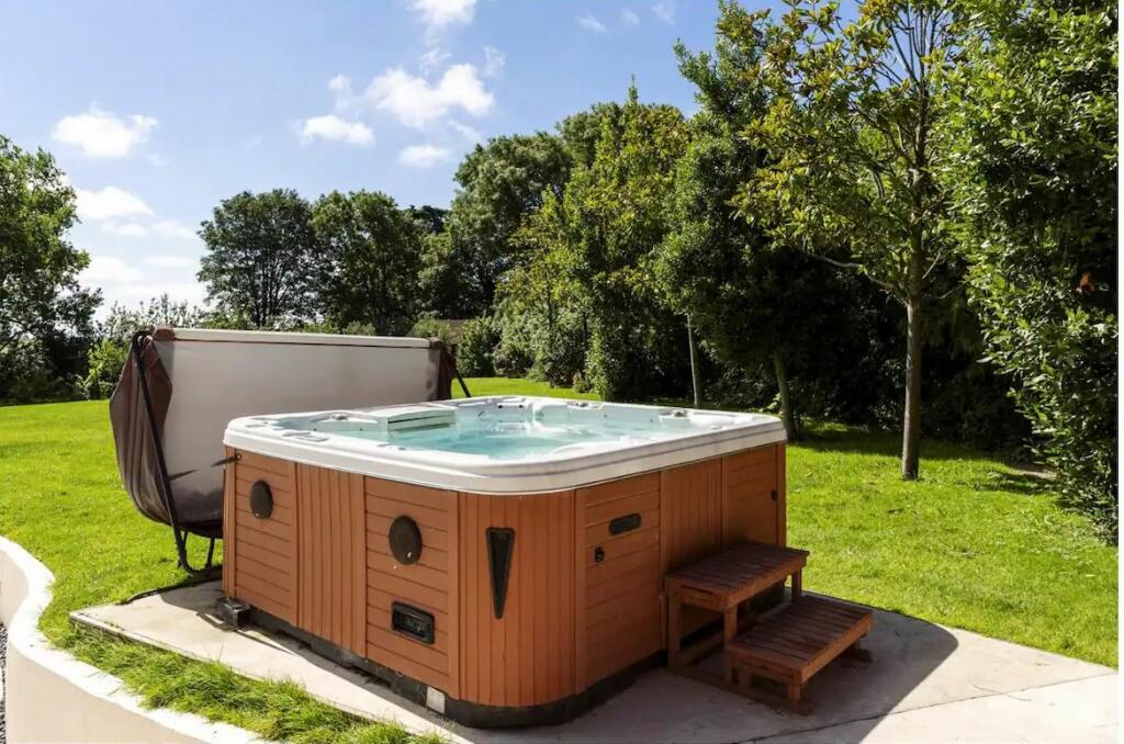 Additional image 3 of Old Willingdon Road, Friston