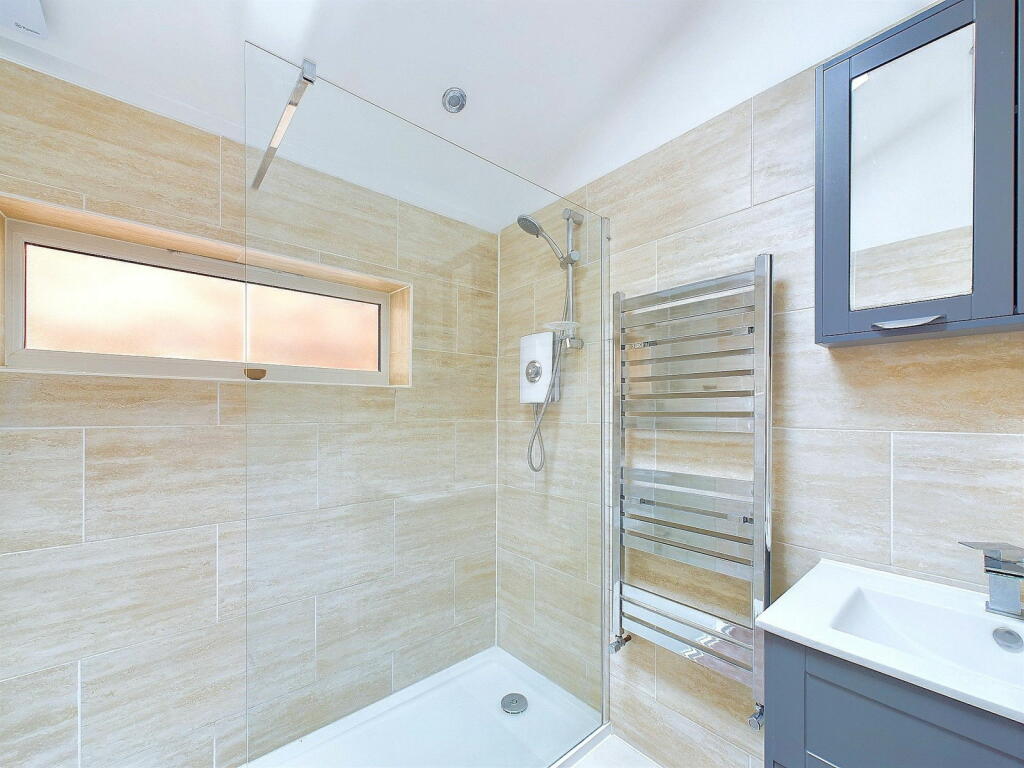 Additional image 11 of Victoria Road, Worthing BN11 1XB