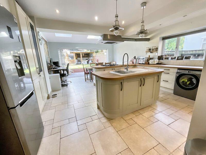 Additional image 20 of CHRISTCHURCH TOWN CENTRE