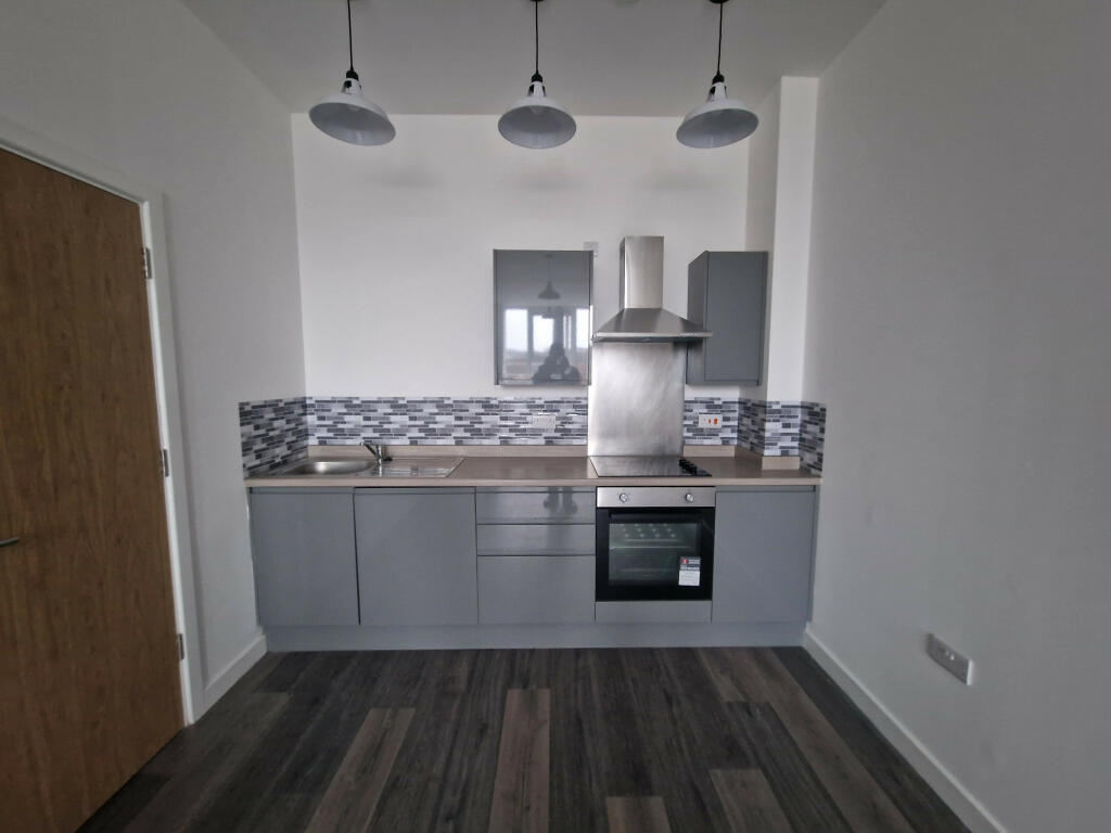 Additional image 5 of Card House, Bingley Road, Bradford, Yorkshire, BD9