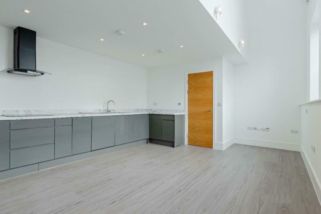 Additional image 5 of Ham Road, Shoreham-By-Sea