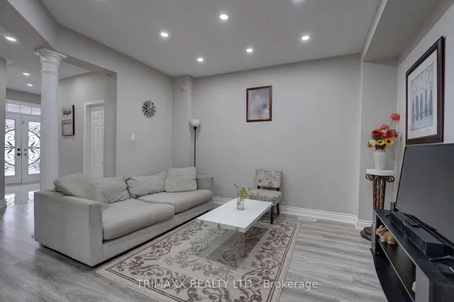 Additional image 7 of 21 Sunnyvale Gate