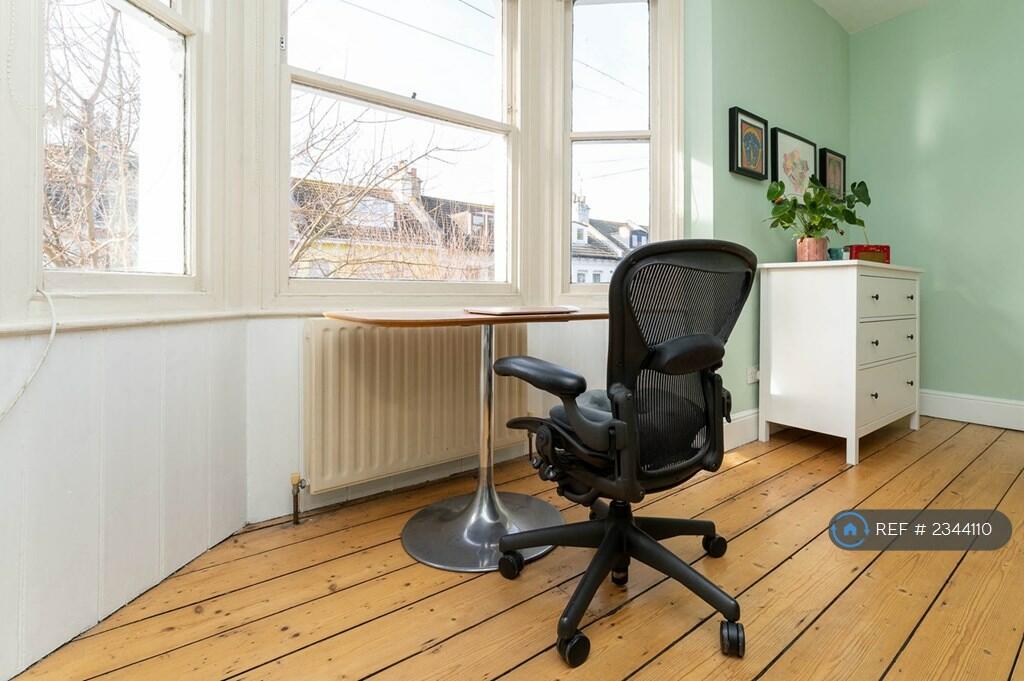 Additional image 21 of Warleigh Road, Brighton, BN1