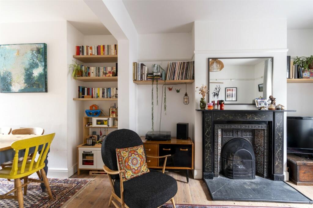 Additional image 5 of Crescent Road, Wimborne, Dorset, BH21