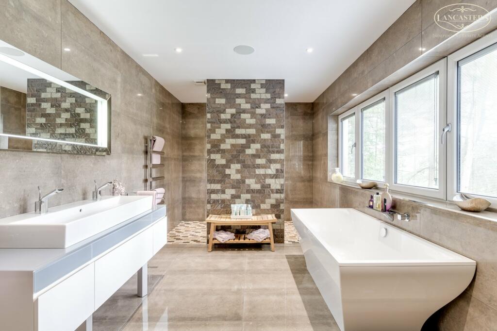 Additional image 12 of Ravenhurst Drive, Heaton, Bolton, BL1