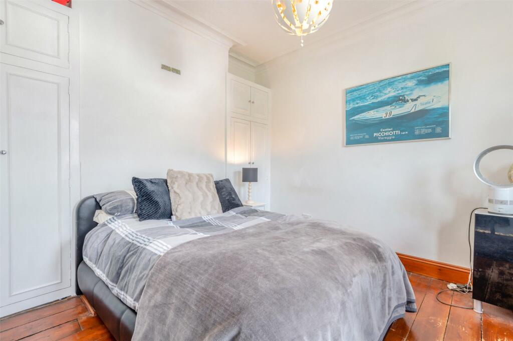 Additional image 19 of Salisbury Road, Winkton, Christchurch, Dorset, BH23