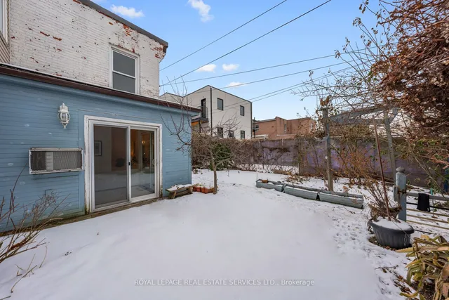 Additional image 39 of 141 Dovercourt Rd