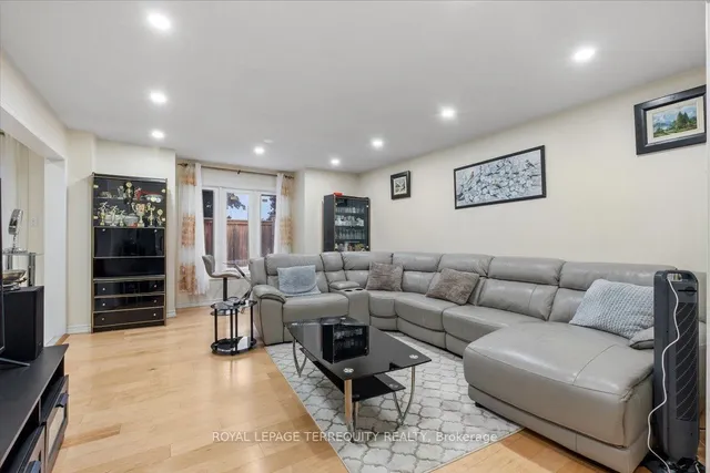 Additional image 5 of 69 Shady Pine Circ