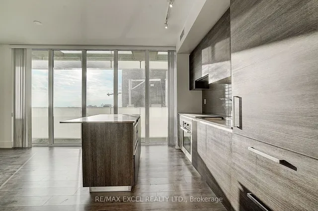 Additional image 18 of 200 Bloor St Unit 2201