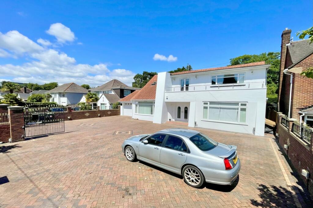 Additional image 32 of Roslin Road South, Talbot Woods, Bournemouth, BH3