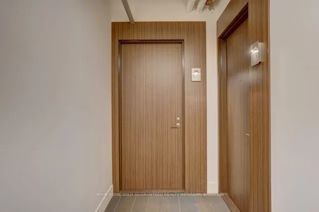 Additional image 25 of 560 King St Unit 823