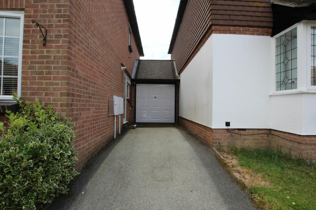 Additional image 24 of Greenacres Drive, Hailsham