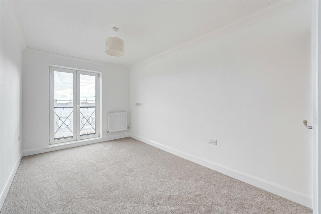 Additional image 6 of Steyne Gardens, Worthing, West Sussex, BN11