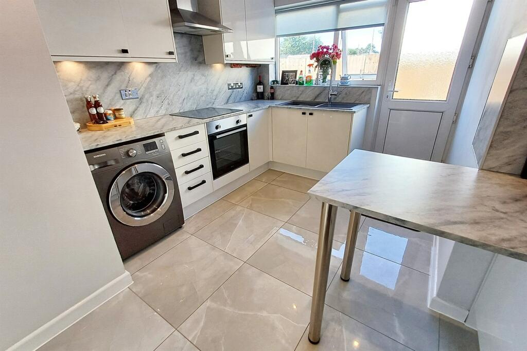 Additional image 13 of Verwood