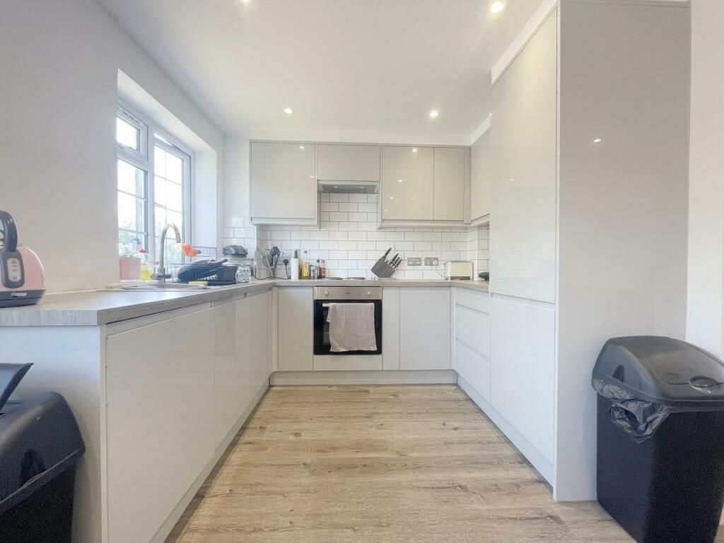 Additional image 5 of Robin Dene, Brighton