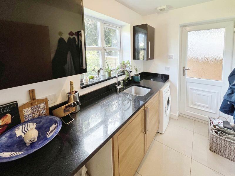 Additional image 8 of Oaks Lane, Bradshaw