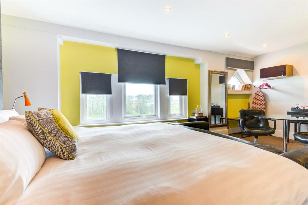 Additional image 28 of South Terrace, Littlehampton