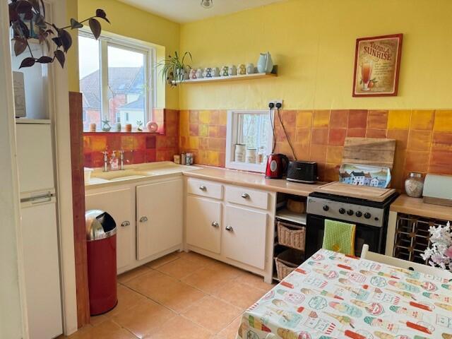 Additional image 9 of Crosby Road