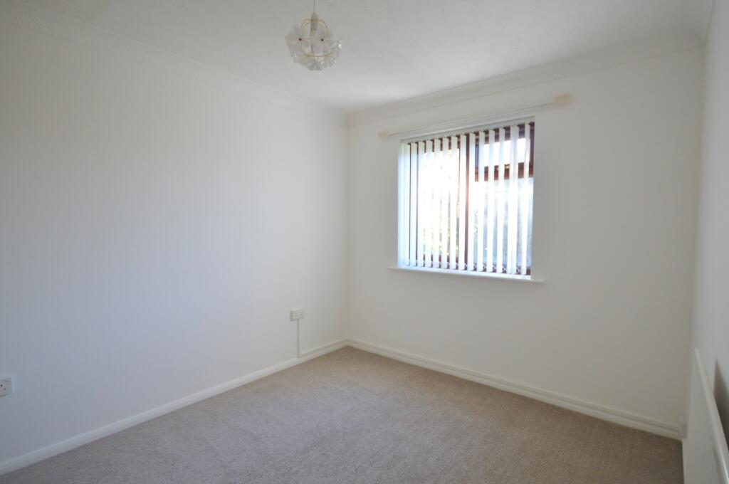 Additional image 10 of 50 Whitefield Road, New Milton, Hampshire. BH25 6DG