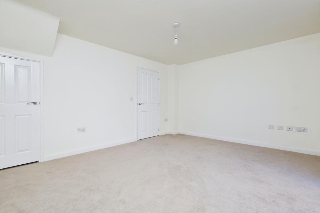 Additional image 12 of Dean House Gate, Bradford, BD15