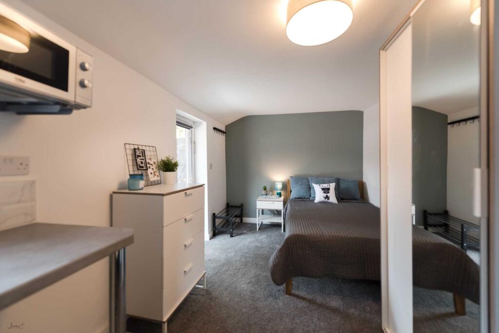 Additional image 96 of Mayfield Avenue, Bolton