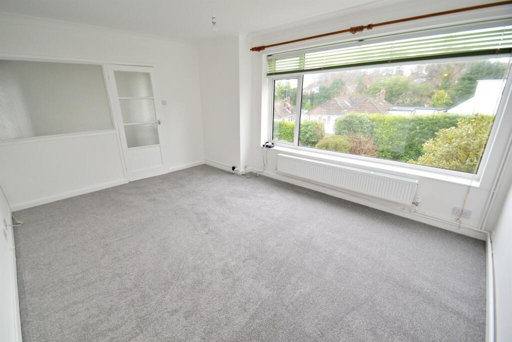 Additional image 4 of Broadstone