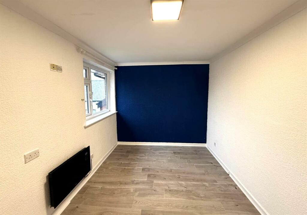 Additional image 10 of Mosley Avenue, Bury