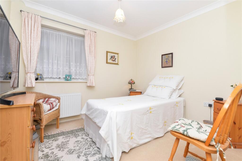 Additional image 11 of Whitefield Road, New Milton, Hampshire, BH25