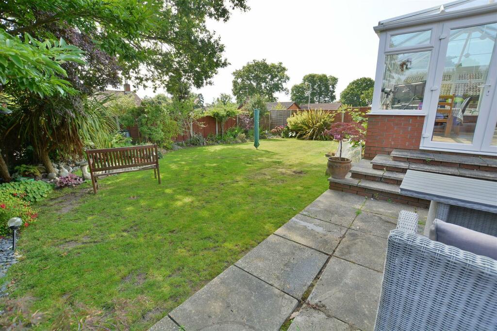 Additional image 14 of Noon Gardens, Verwood, Dorset