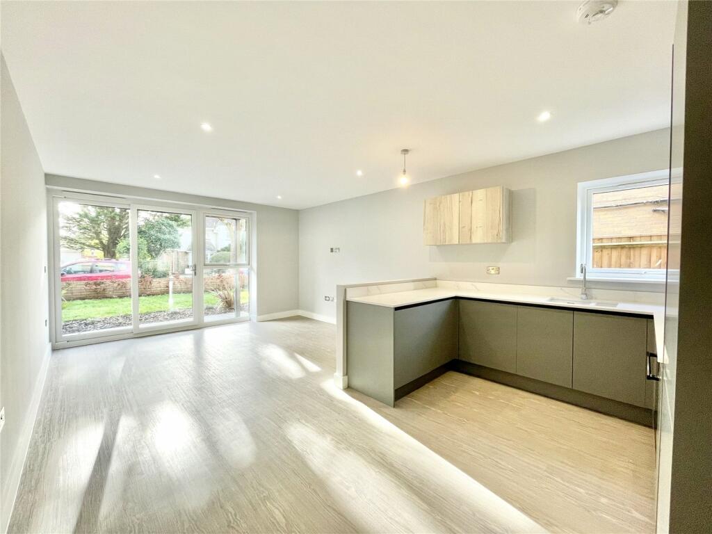 Additional image 5 of Wortley Road, Highcliffe On Sea, Christchurch, Dorset, BH23