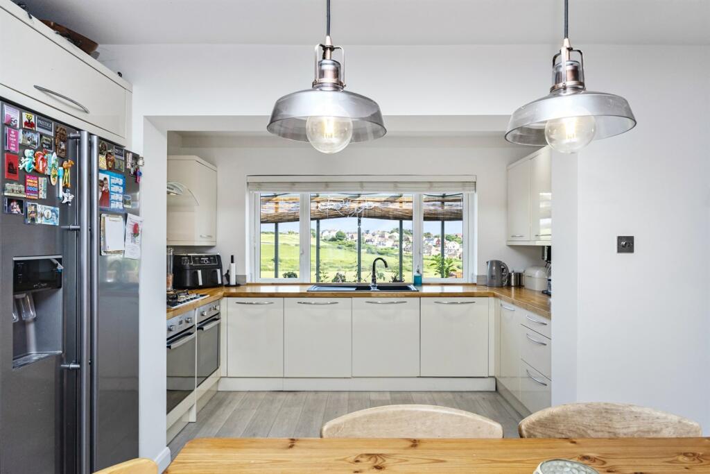 Additional image 12 of Rookery Way, BN25 2TD