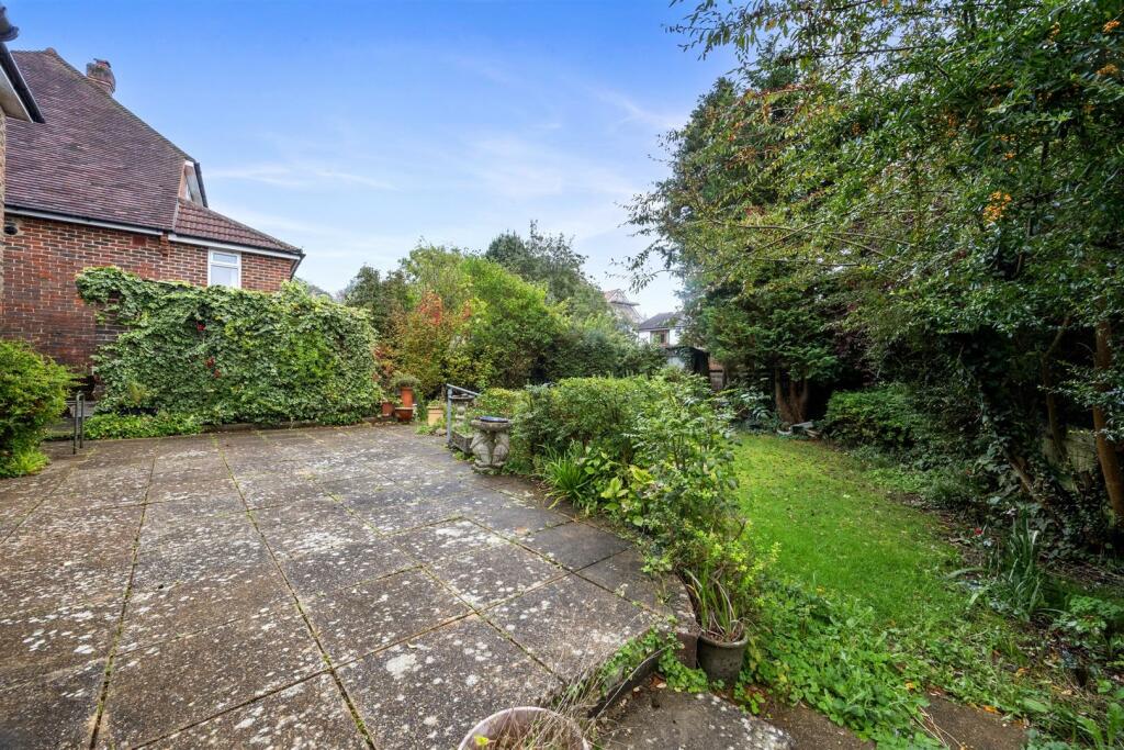 Additional image 23 of Surrenden Crescent, Surrenden, Brighton