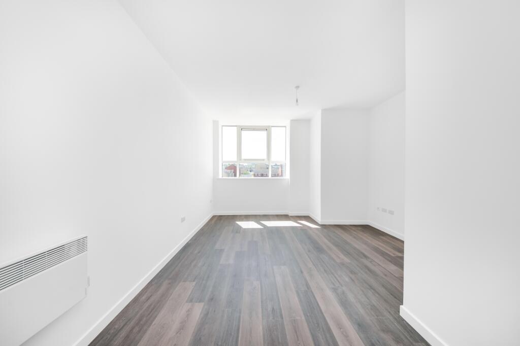 Additional image 5 of Card House, Bingley Road, Bradford, BD9 6FG